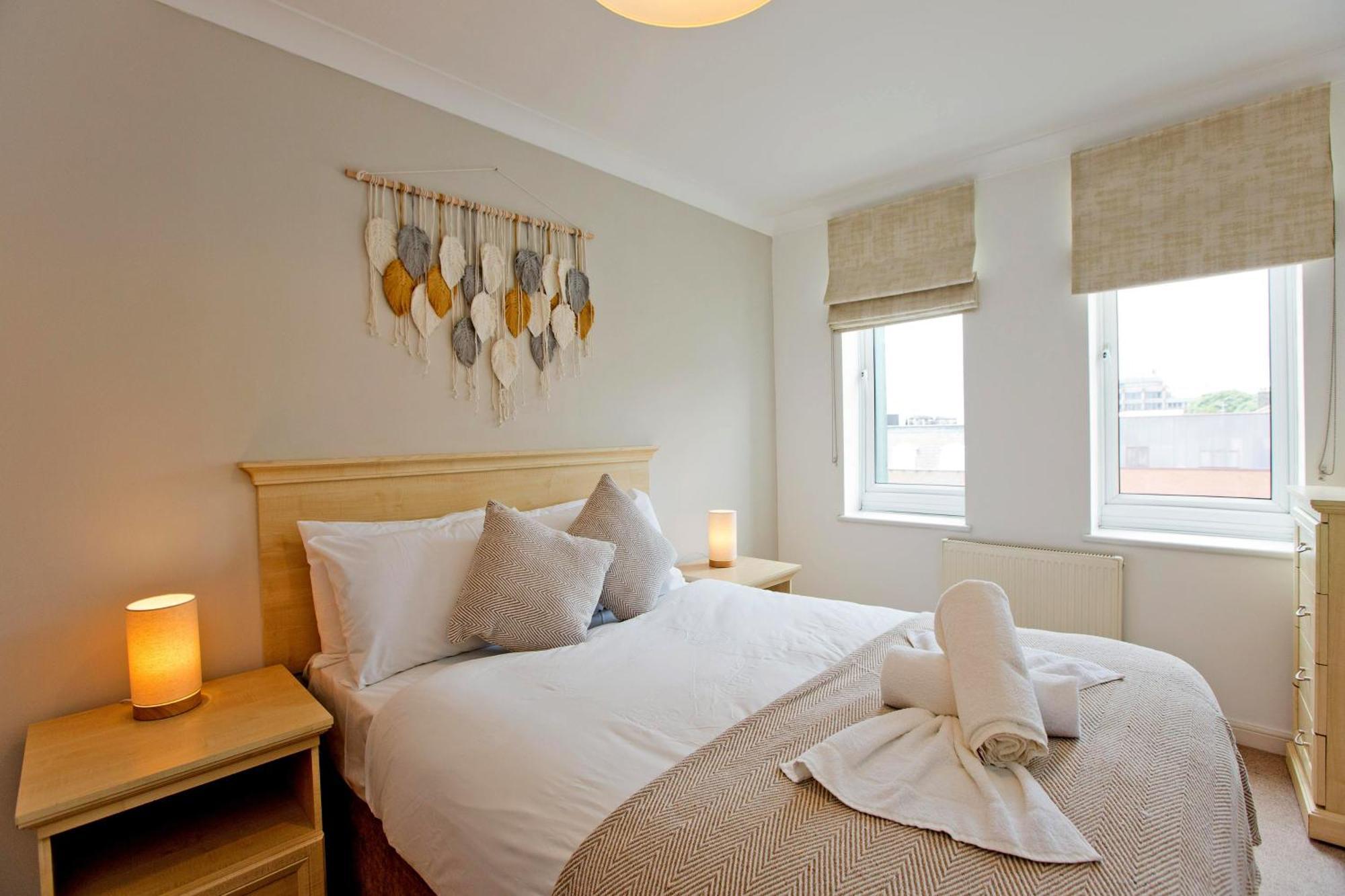 Imperial Onedin Point-Tower Hill Apartment Londen Buitenkant foto
