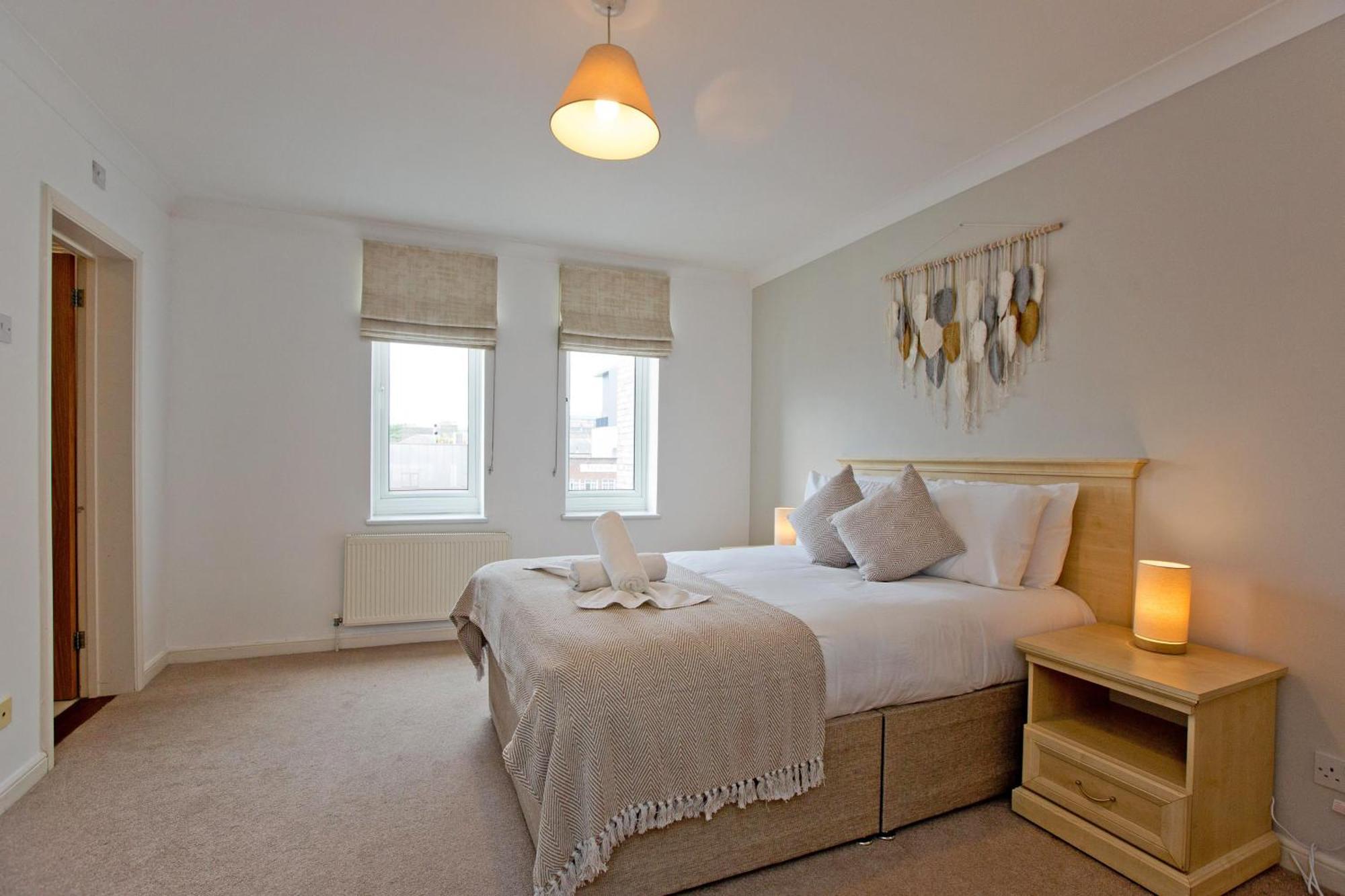 Imperial Onedin Point-Tower Hill Apartment Londen Buitenkant foto