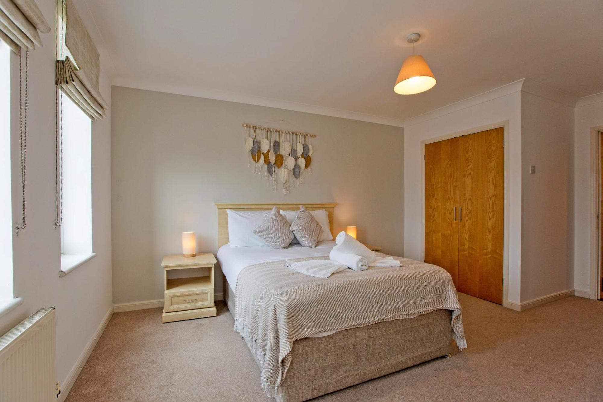 Imperial Onedin Point-Tower Hill Apartment Londen Buitenkant foto