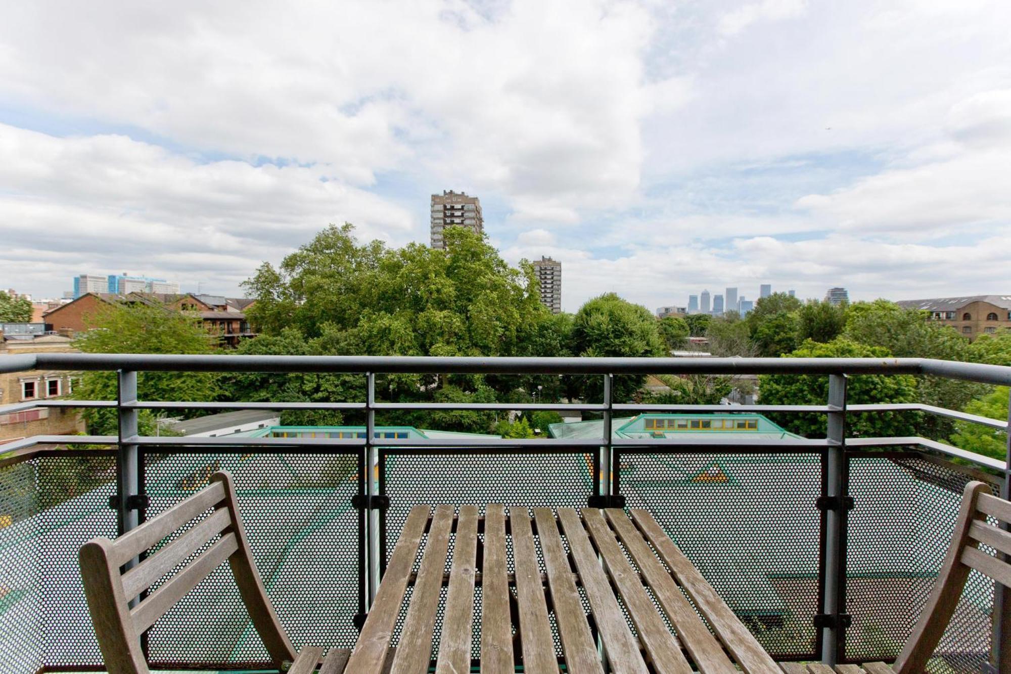 Imperial Onedin Point-Tower Hill Apartment Londen Buitenkant foto